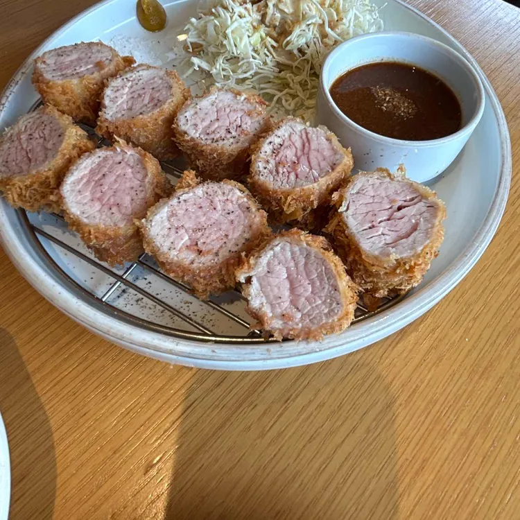 료코 사진