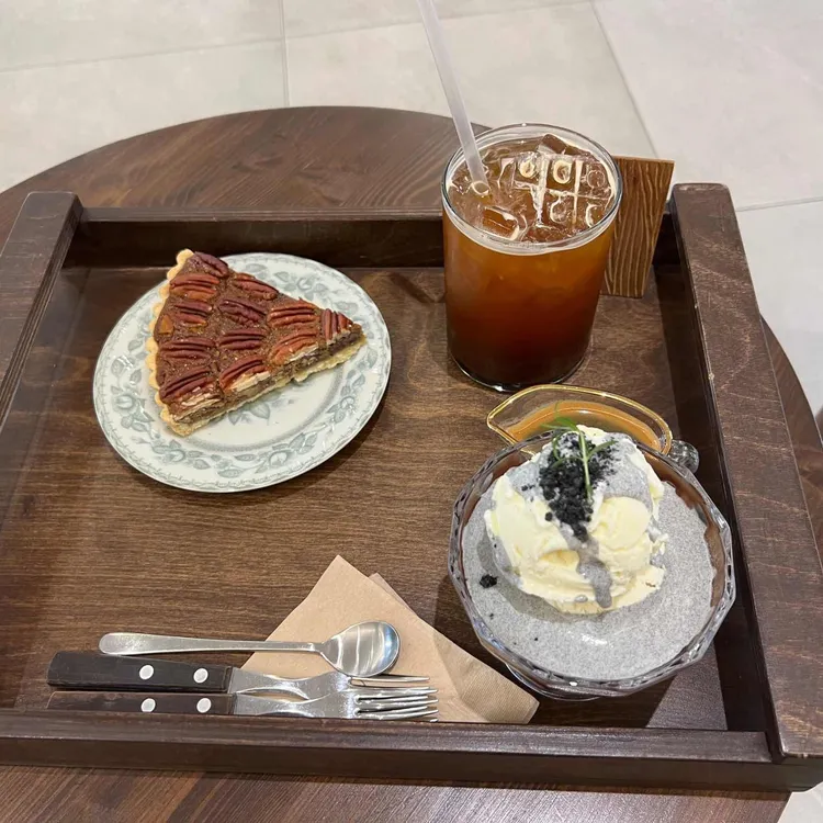 더 연서 대표 사진