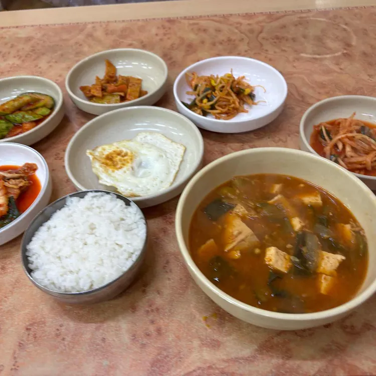 천생연분해장국 사진 1