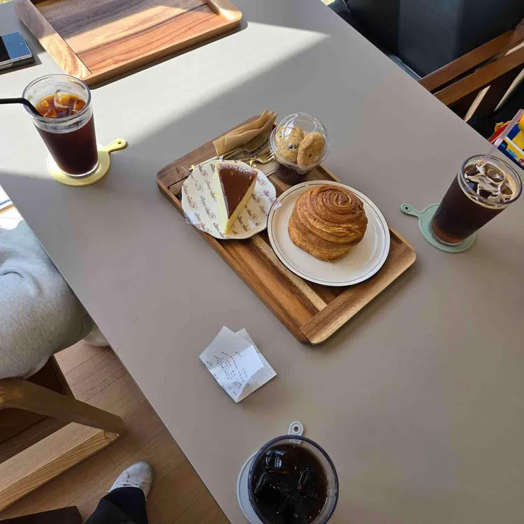 카페오시라 대표 사진