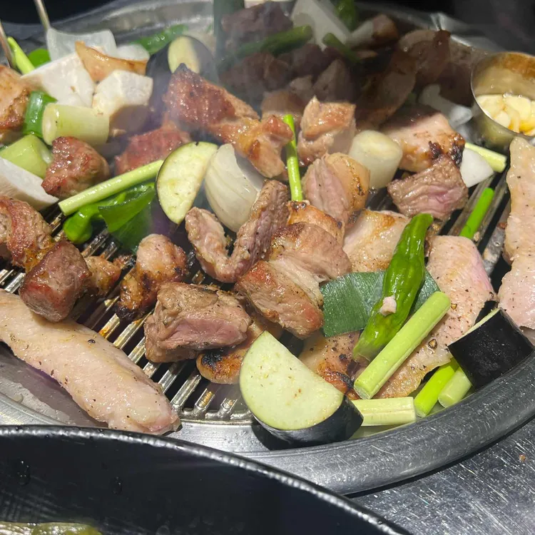 돼지통 사진 2