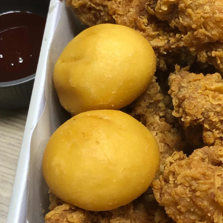 BBQ치킨 대표 사진