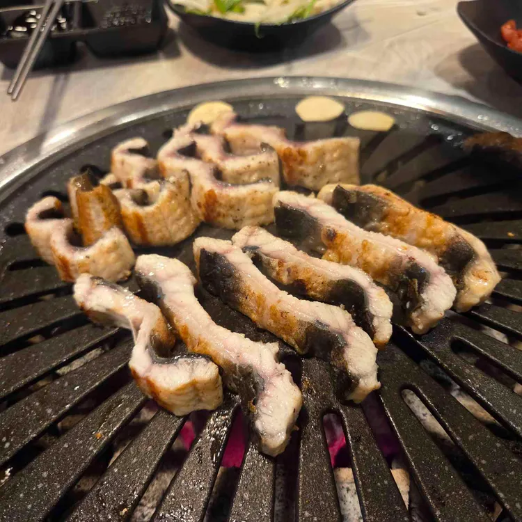 폭풍장어 삼척점 - 삼척 장어, 장어탕 맛집 | 다이닝코드, 빅데이터 맛집검색