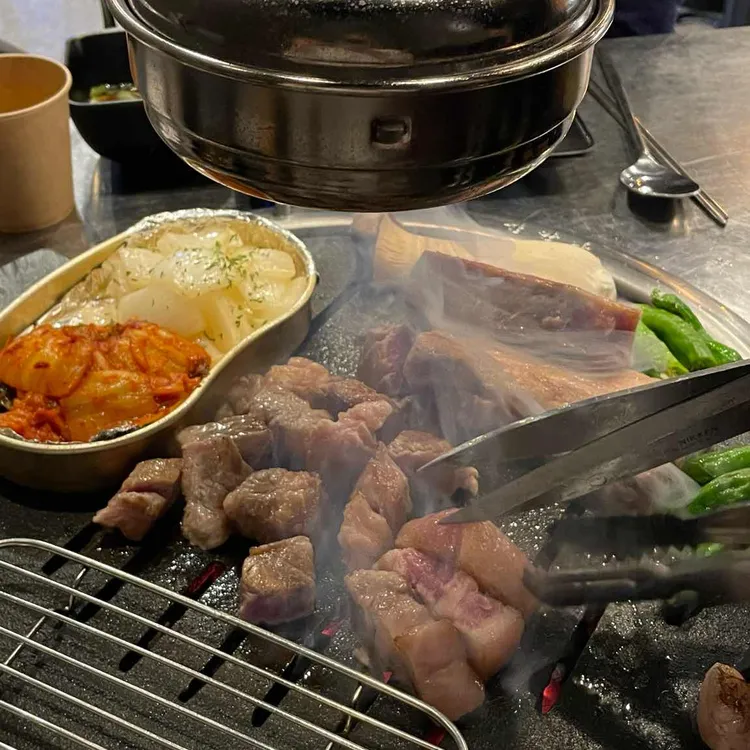 준돈화로구이 대표 사진