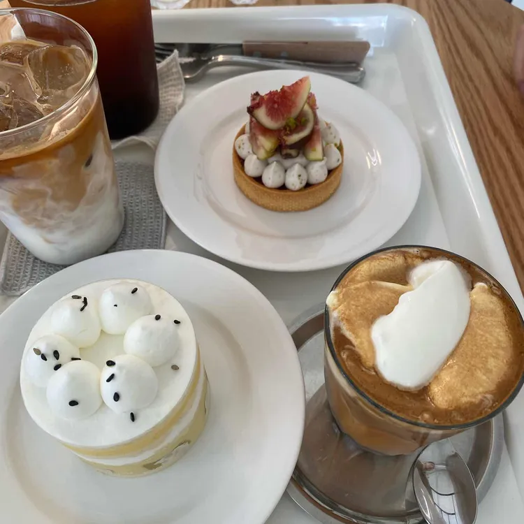 커스티 대표 사진