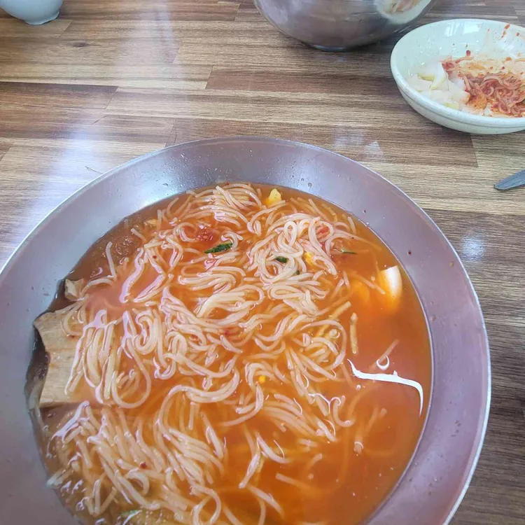 동래밀면 사진