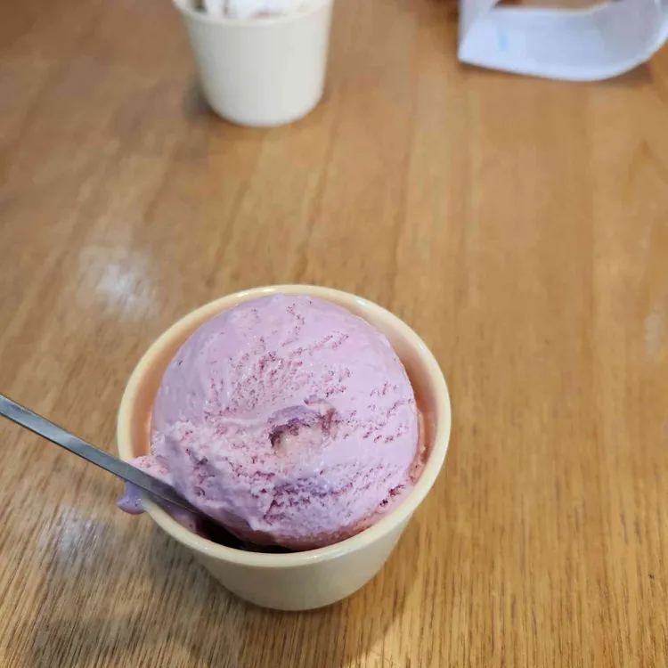 배스킨라빈스 대표 사진