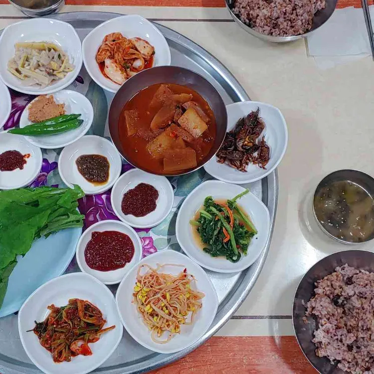 홍춘이보리밥 사진 1