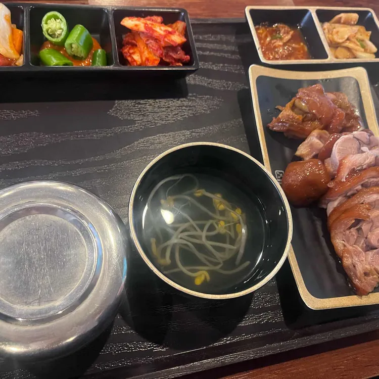 귀한족발 사진 1