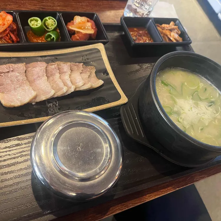 귀한족발 사진 2