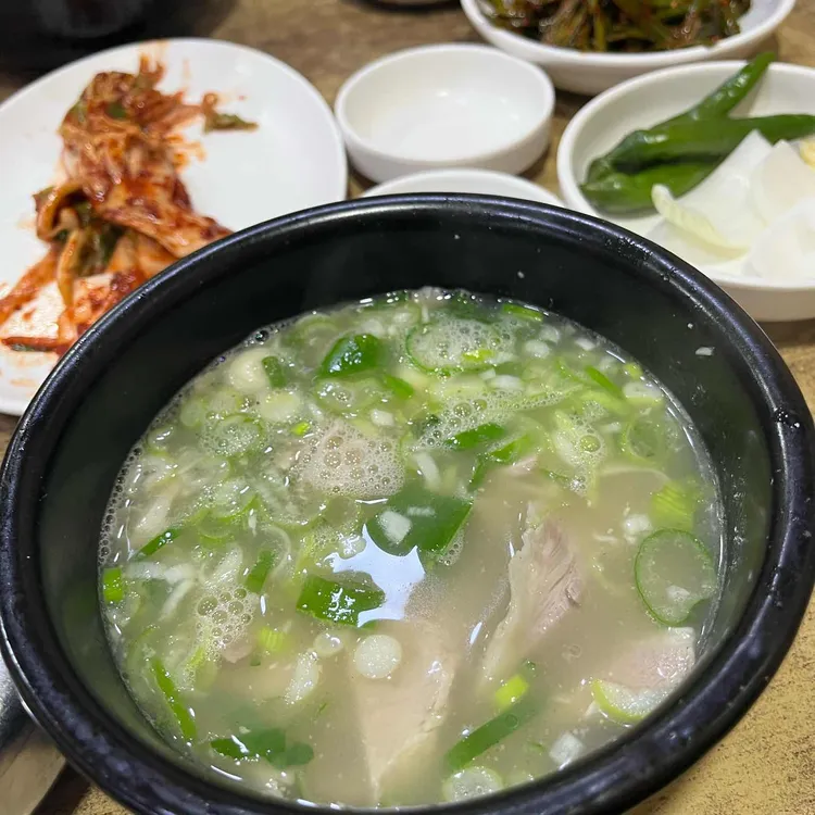본전돼지국밥 사진