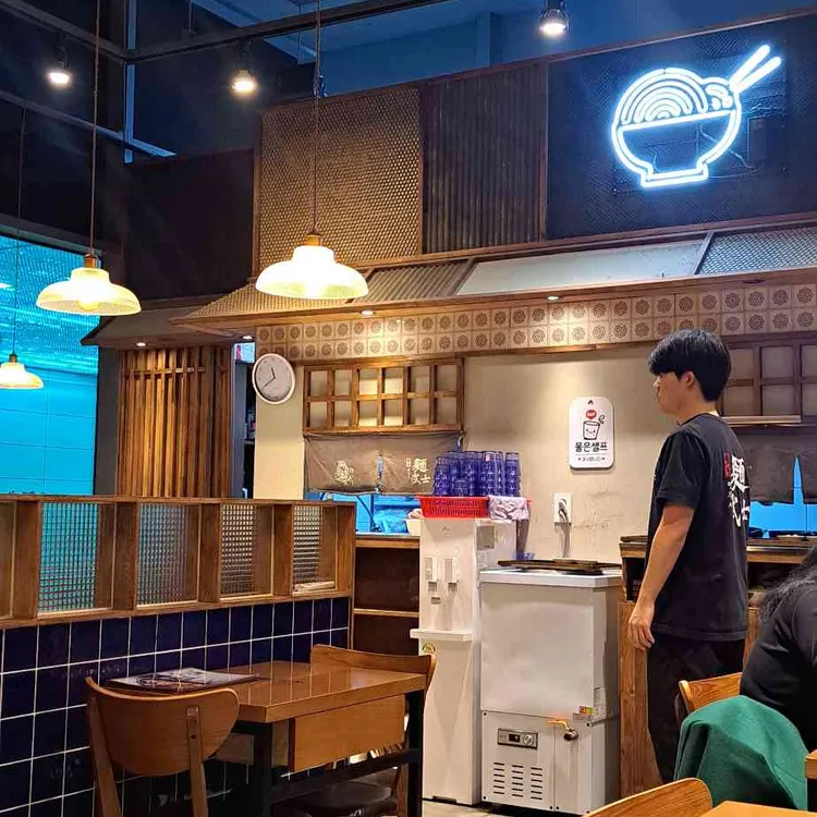 멘무샤 대표 사진