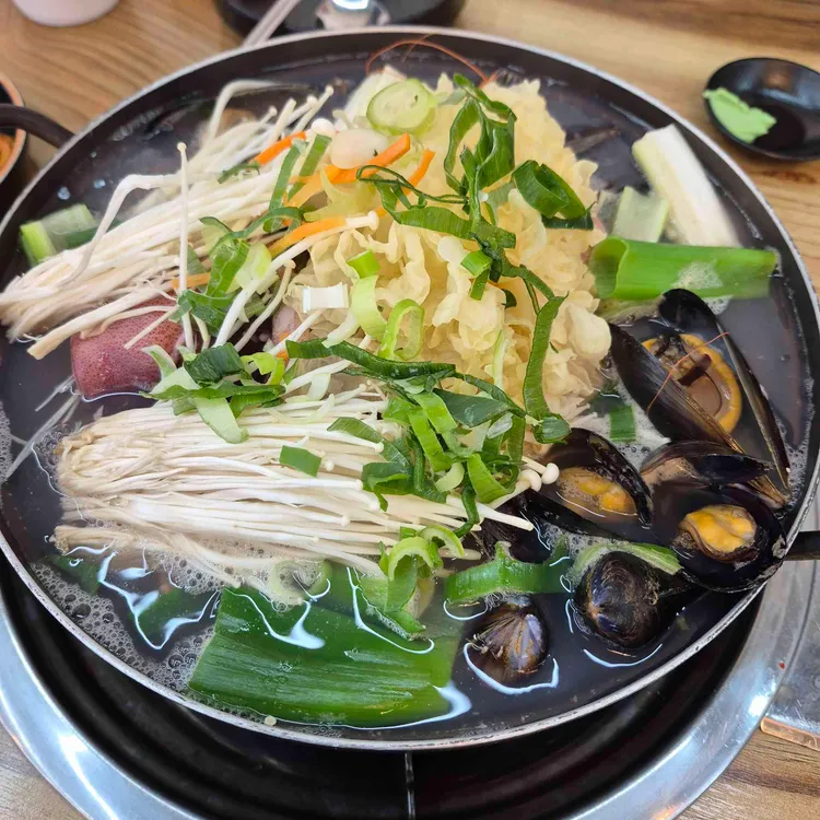 쭈낙해물칼국수 사진 2