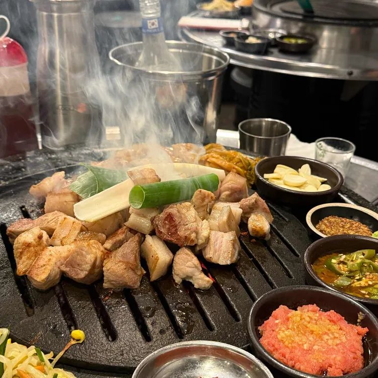 조연탄 대표 사진