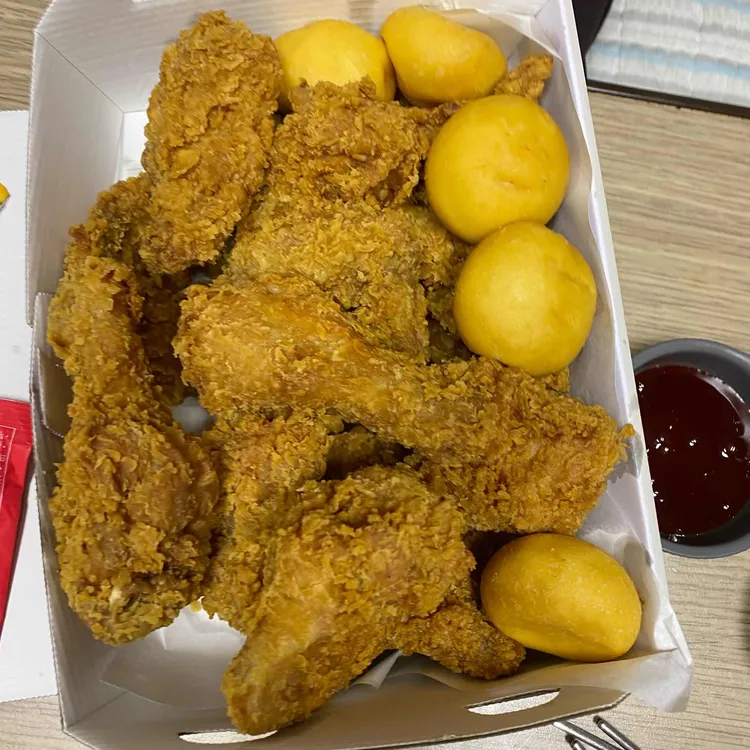 BBQ치킨 대표 사진