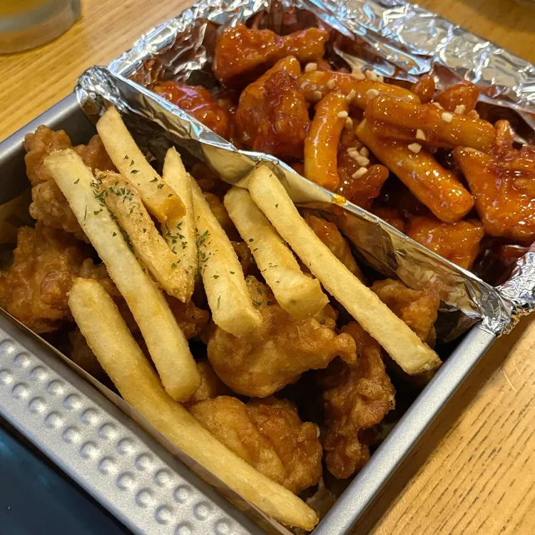 치킨678부천소사본점 대표 사진