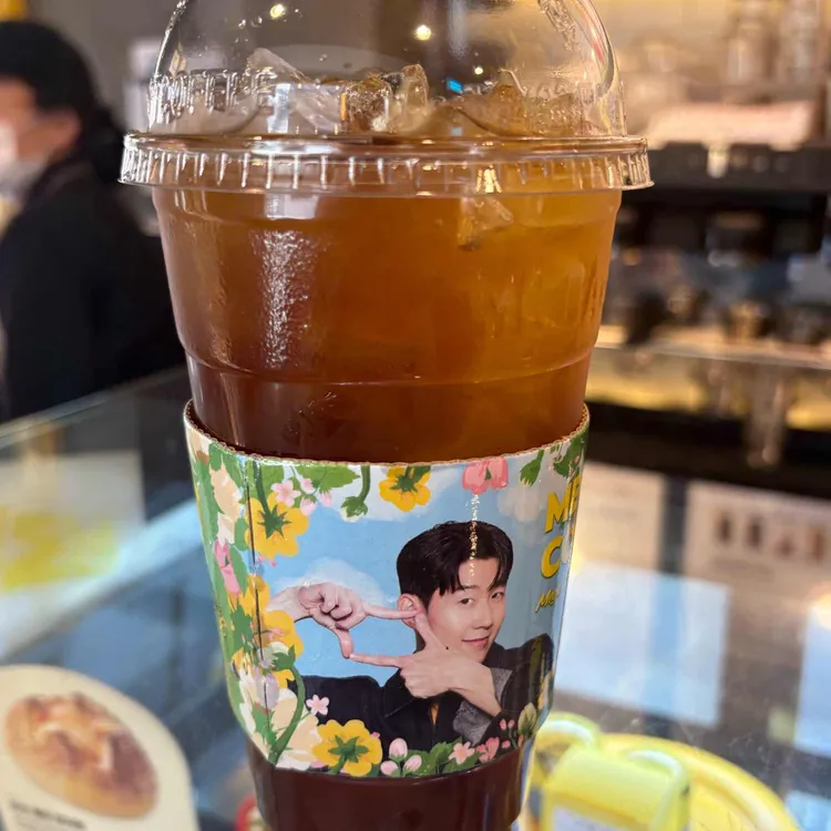메가커피 대표 사진