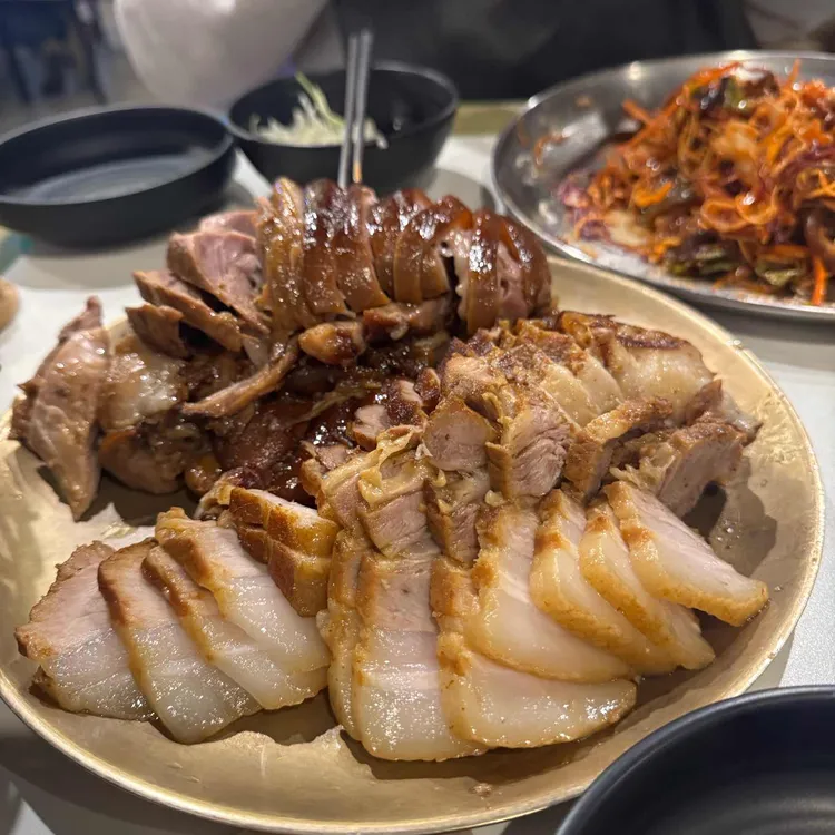 만족오향족발 사진 1