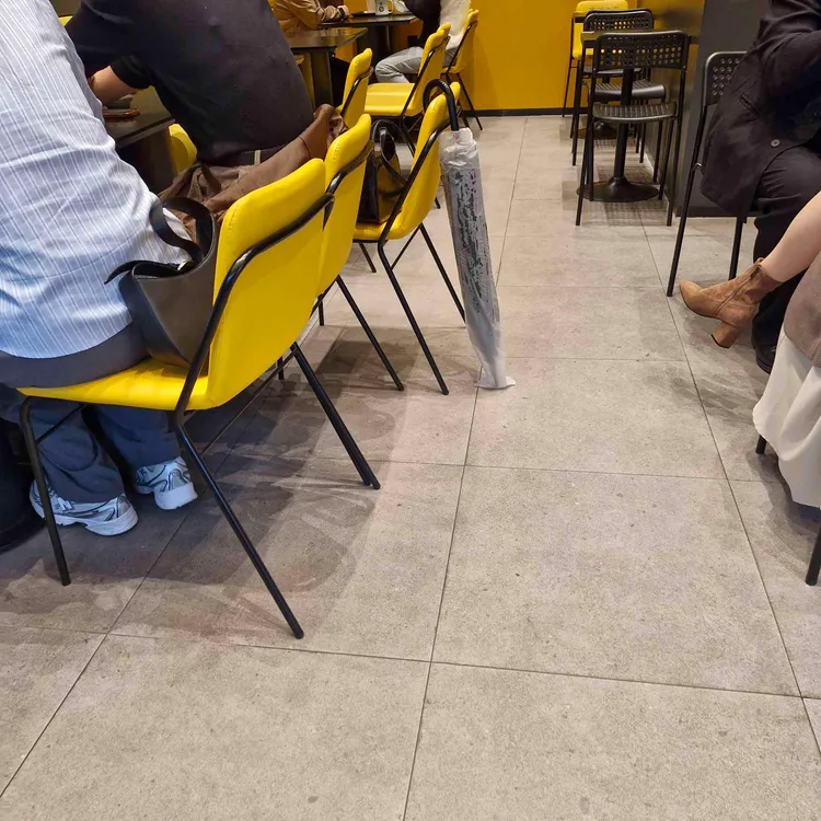 컴포즈커피 대표 사진