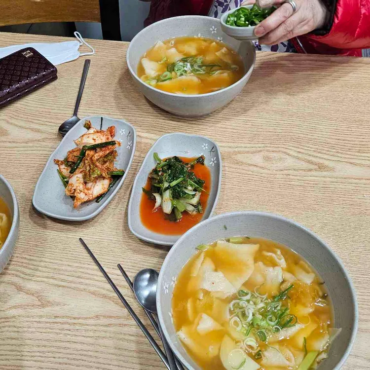 정을담은 해물수제비 대표 사진