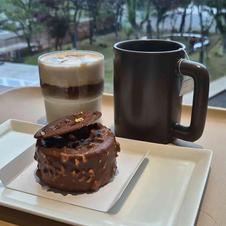 타임투비 사진