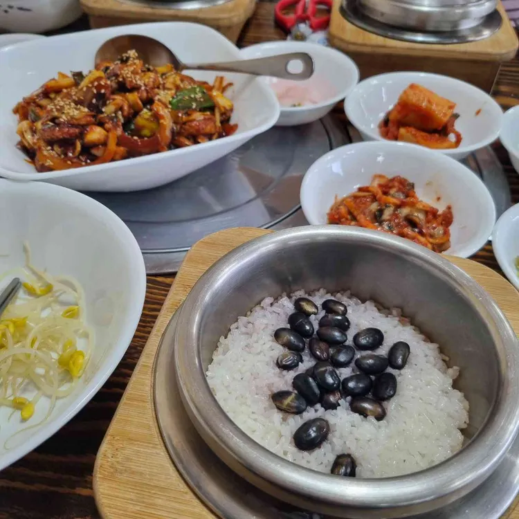 설화쭈꾸미백반 사진 1