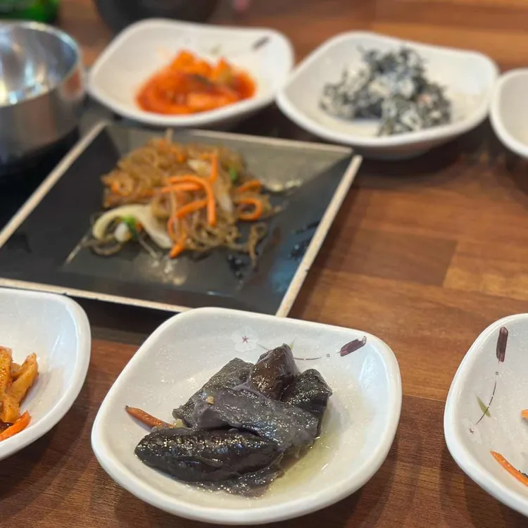 어반 대표 사진