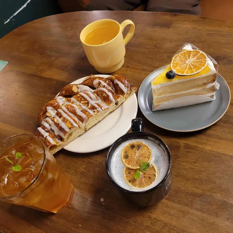 페리데스 대표 사진