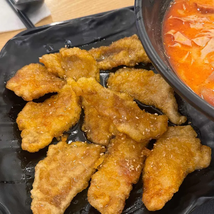 마라싸롱 대표 사진