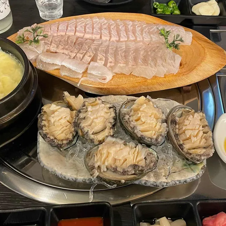 명해월 대표 사진