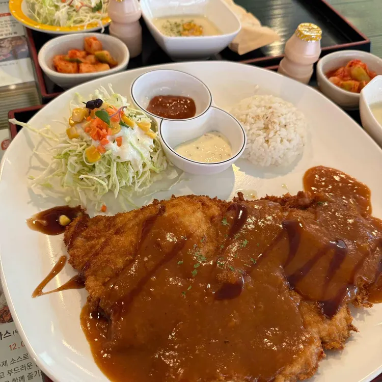 2005진돈가스 대표 사진