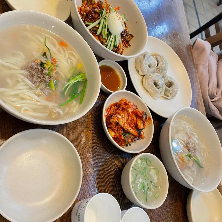 명동교자 대표 사진