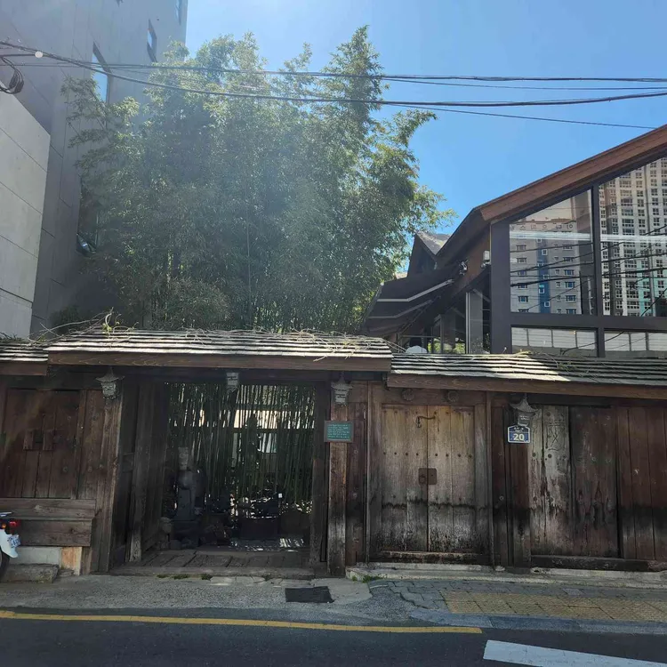 모모스커피 대표 사진