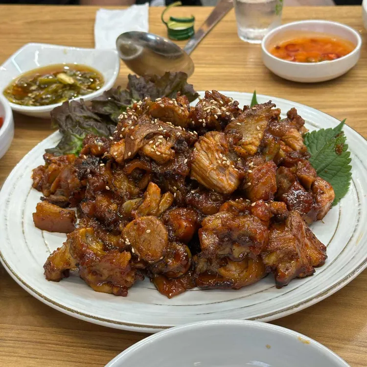 브라더족발 대표 사진
