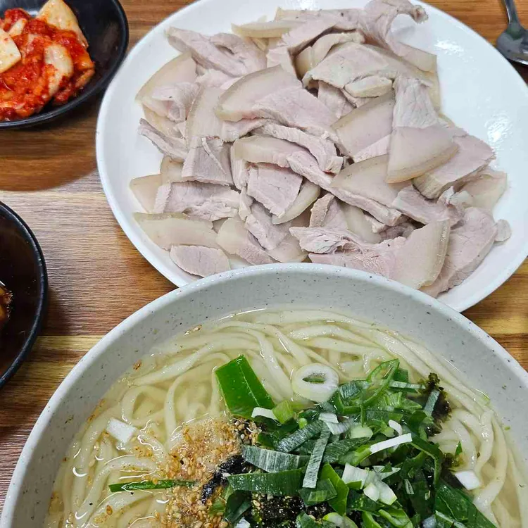 시장칼국수 대표 사진