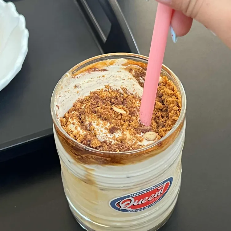 퀸트 대표 사진