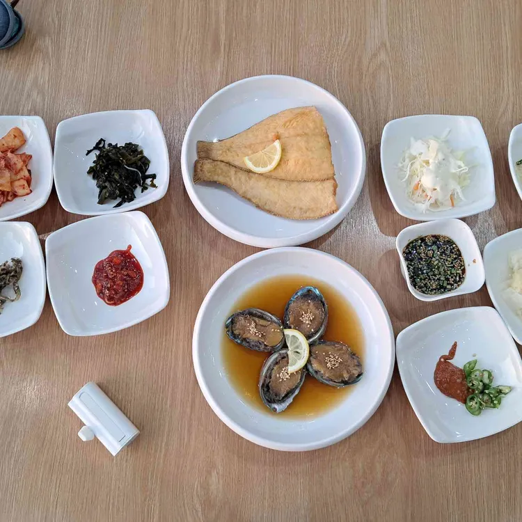 꽃피는전복식당 대표 사진