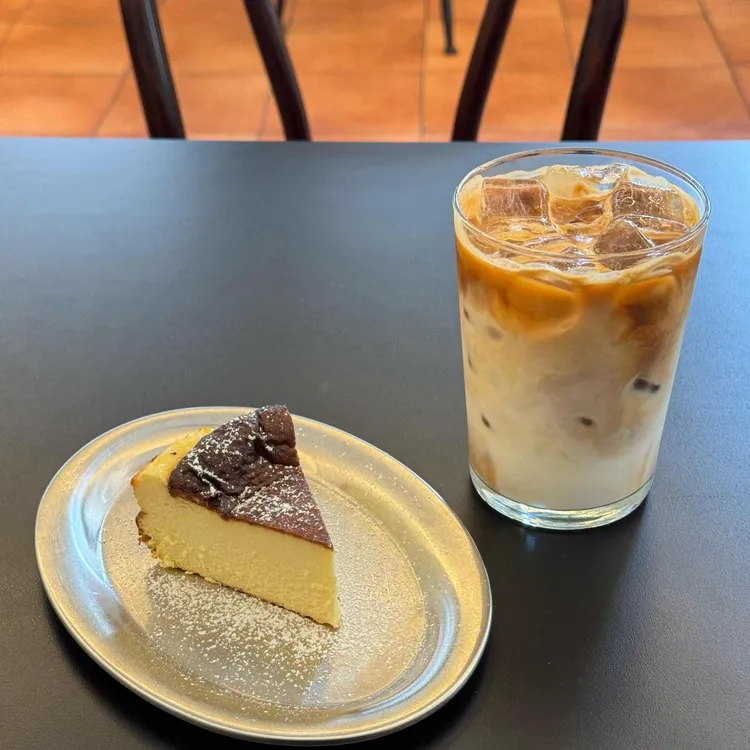 카페이프 대표 사진