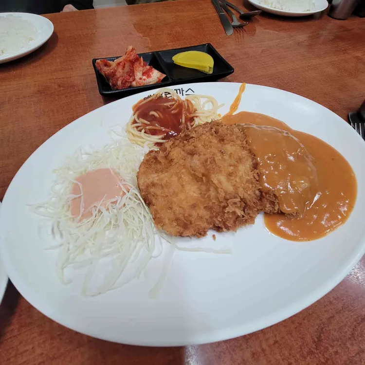 이백현옛날돈까스 대표 사진
