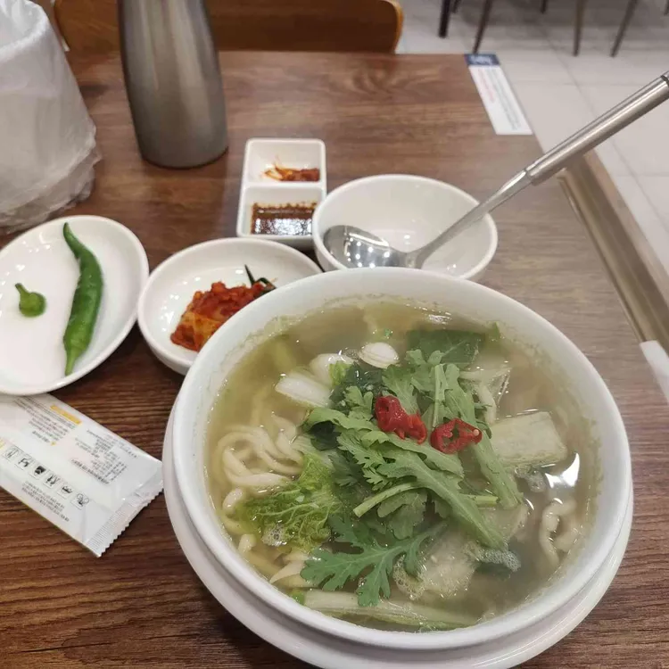 동동칼국수 대표 사진