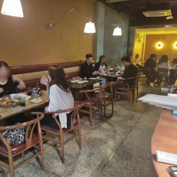 이네 대표 사진