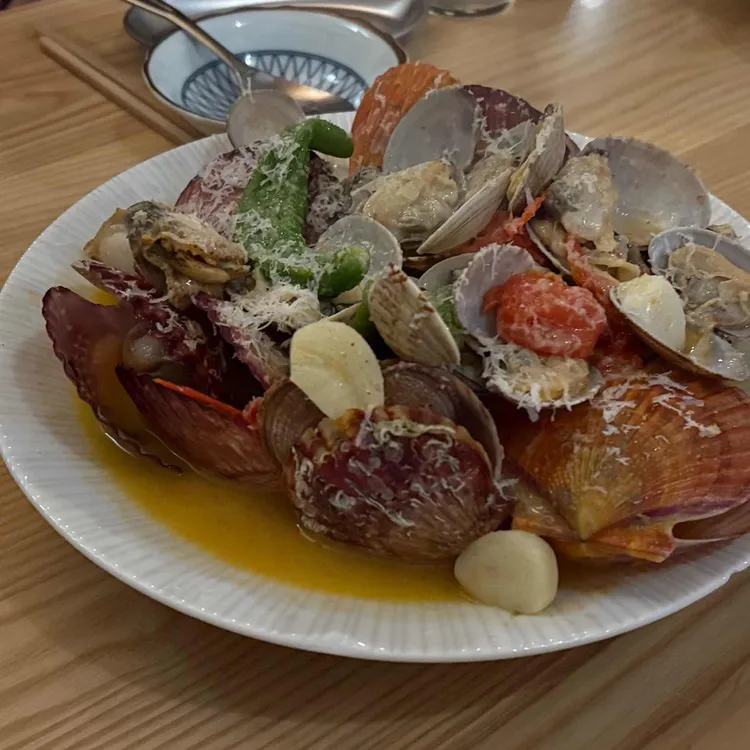 코지 사진 1