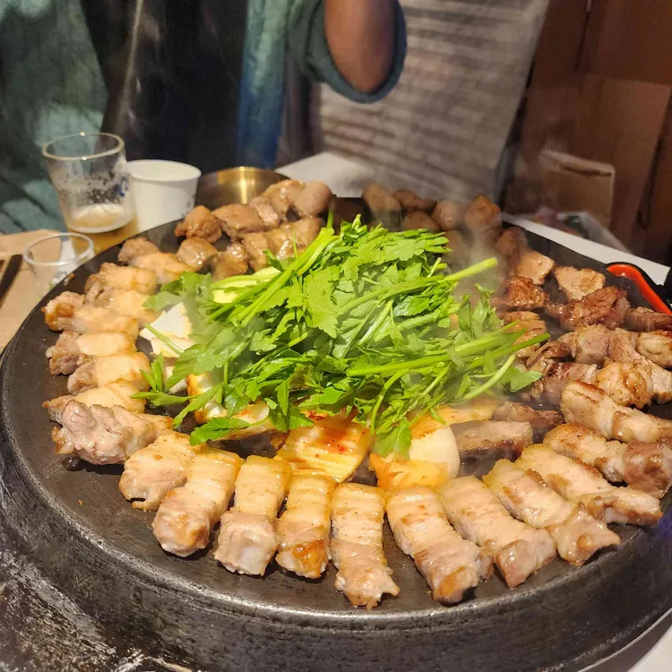 무쇠뚝삼겹 대표 사진