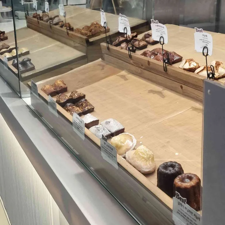 카페 헤이디 대표 사진