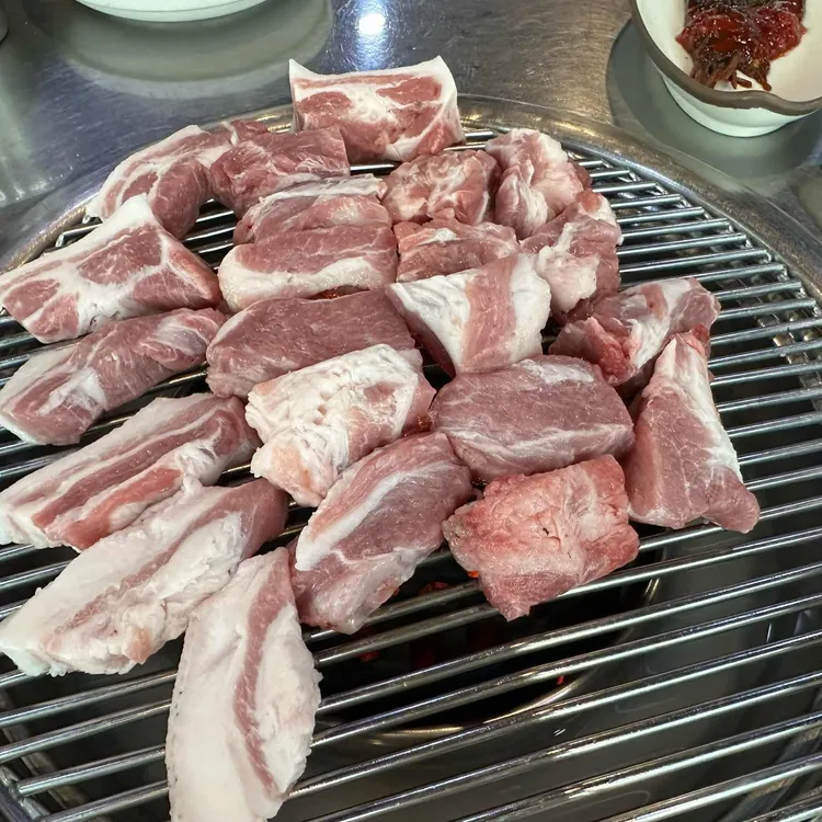 돈사돈 사진 2