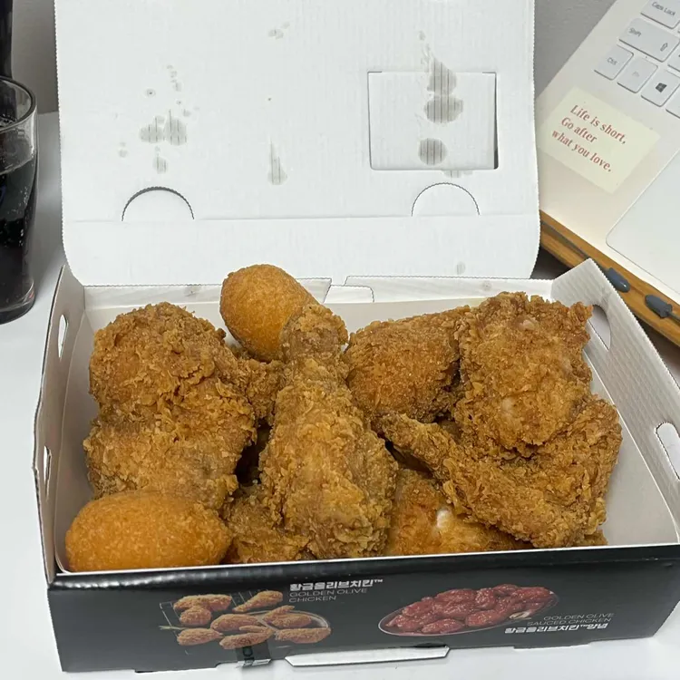 비비큐올리브카페 사진 1