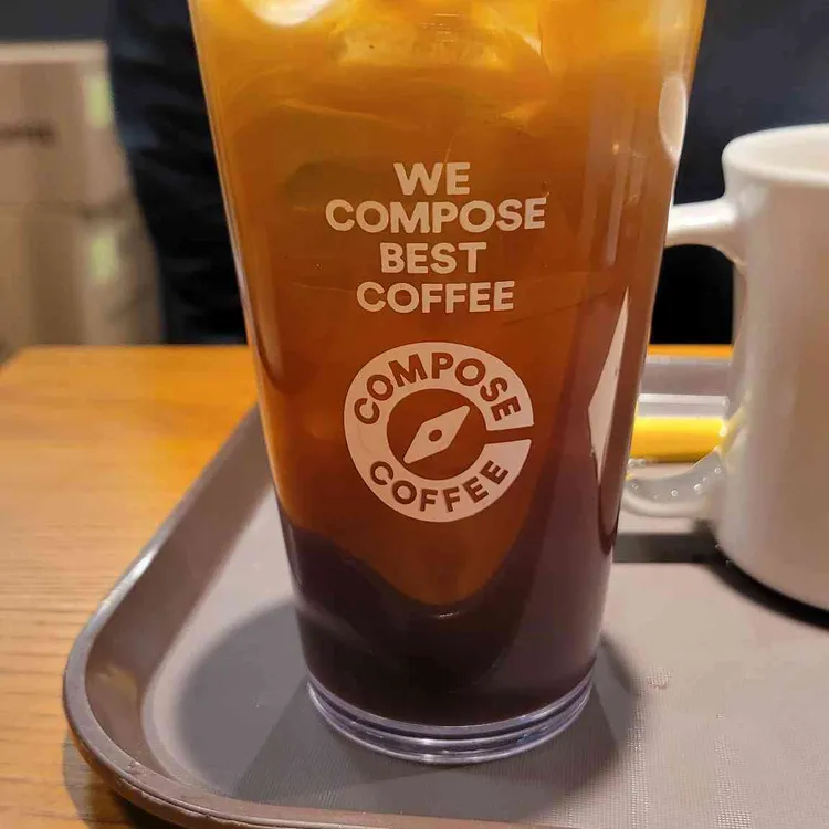 컴포즈커피 대표 사진