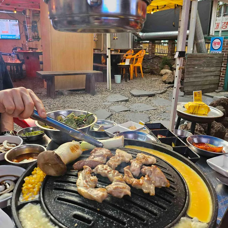 금복뒷고기 대표 사진