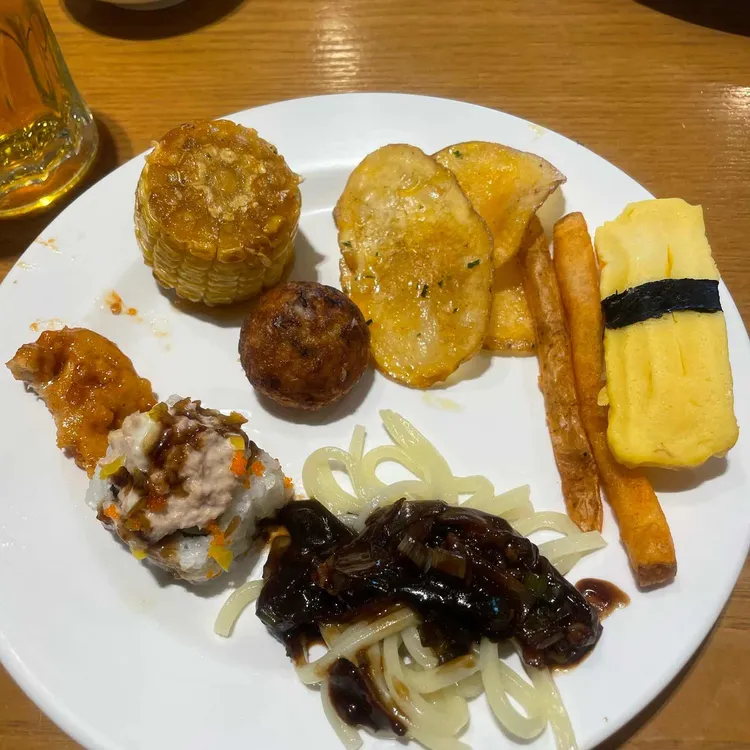 애슐리 대표 사진