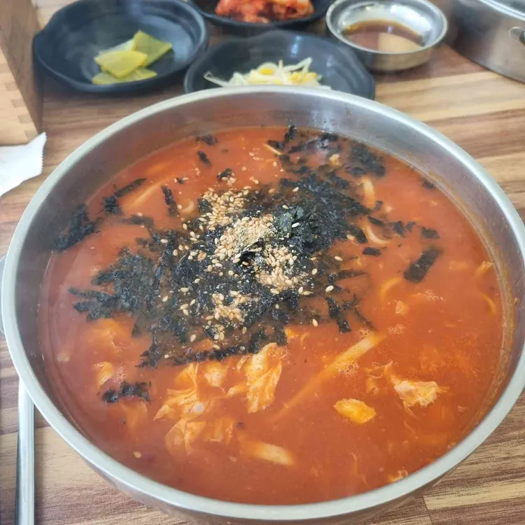 공주칼국수 대표 사진